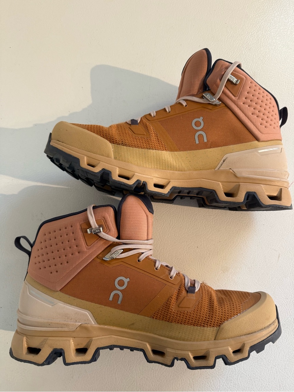 On CloudRock waterproof hiking boot M11